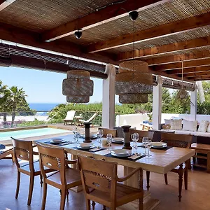 Mares Villa Cala Tarida (Ibiza)