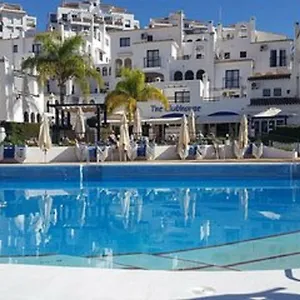 https://pueblo-evita-benalmadena-29630-2.1costadelsol.com